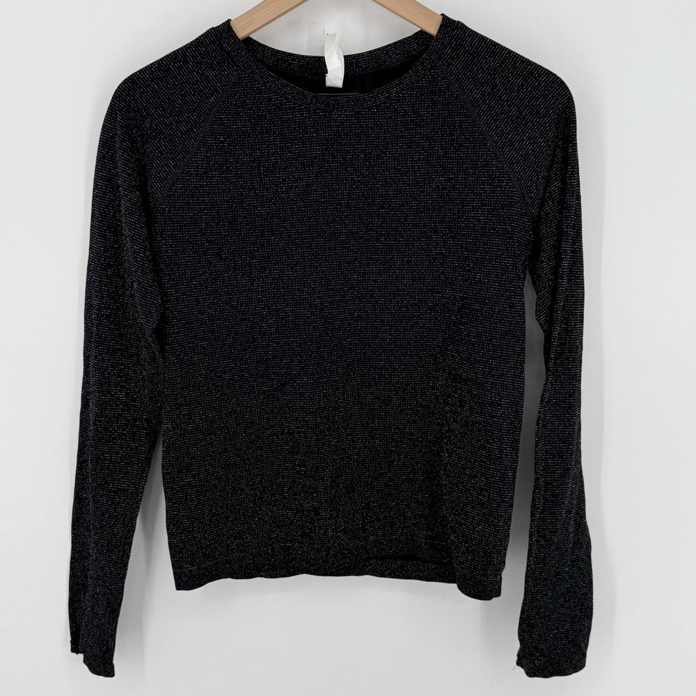 Athleta Women's S Black Metallic Sparkle Base Layer Shirt Thumb Holes Spring 22